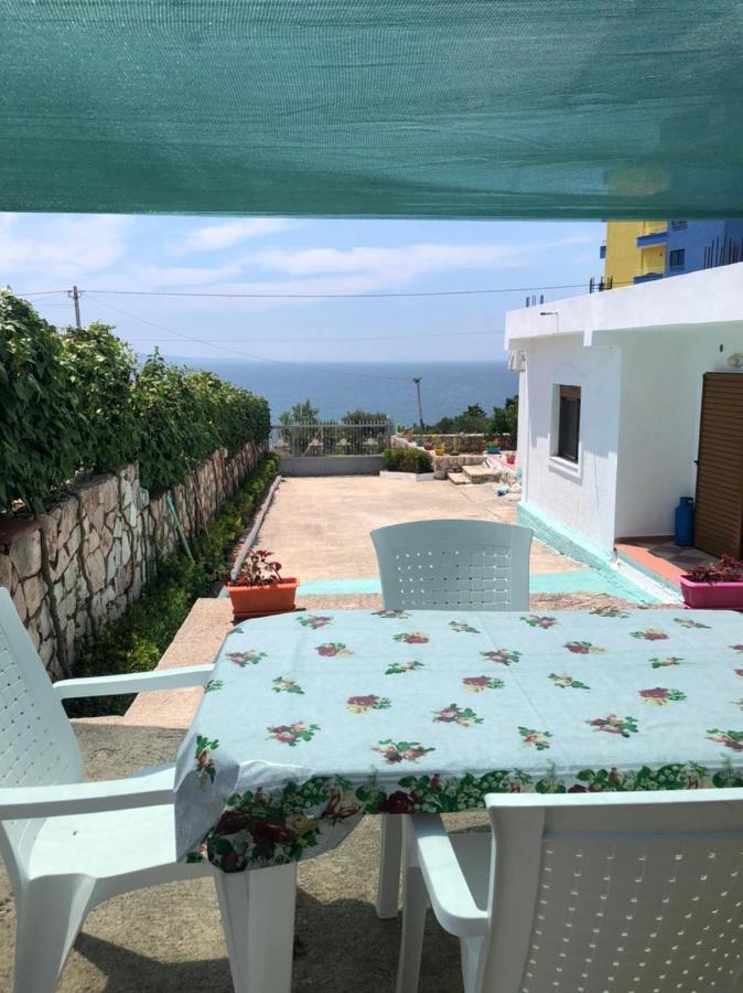 Teo Apartment Sarandë Buitenkant foto